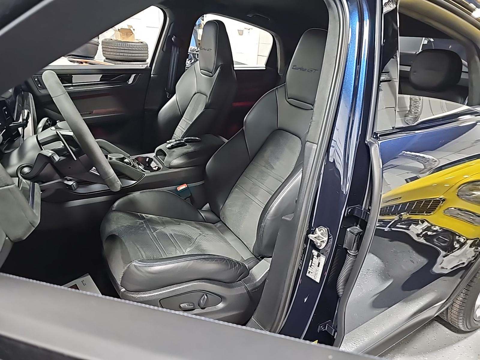 PORSCHE CAYENNE - 6