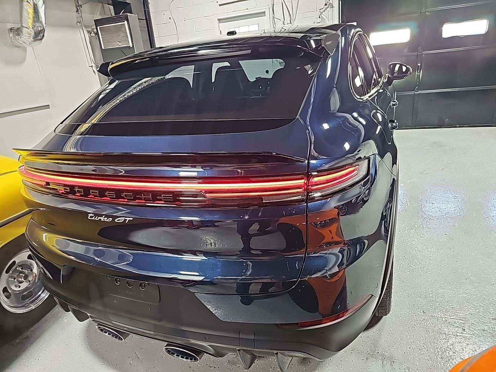 PORSCHE CAYENNE - 3