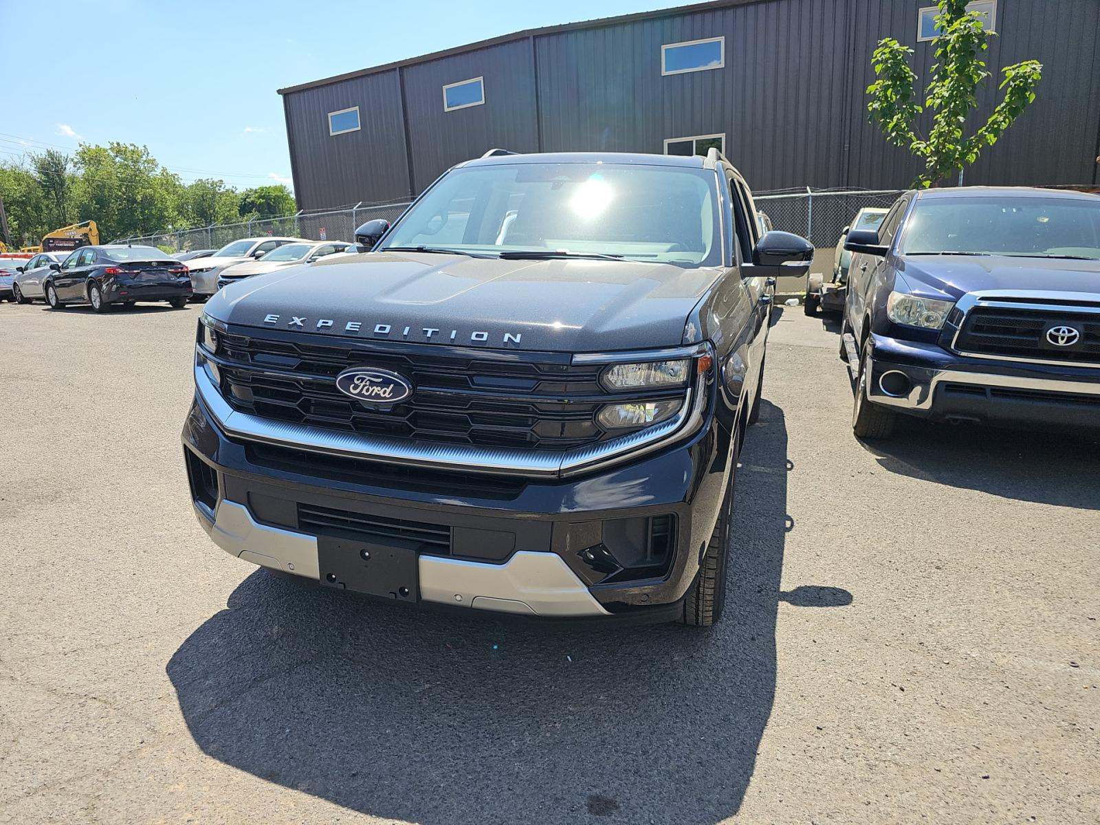 FORD EXPEDITION MAX - 1