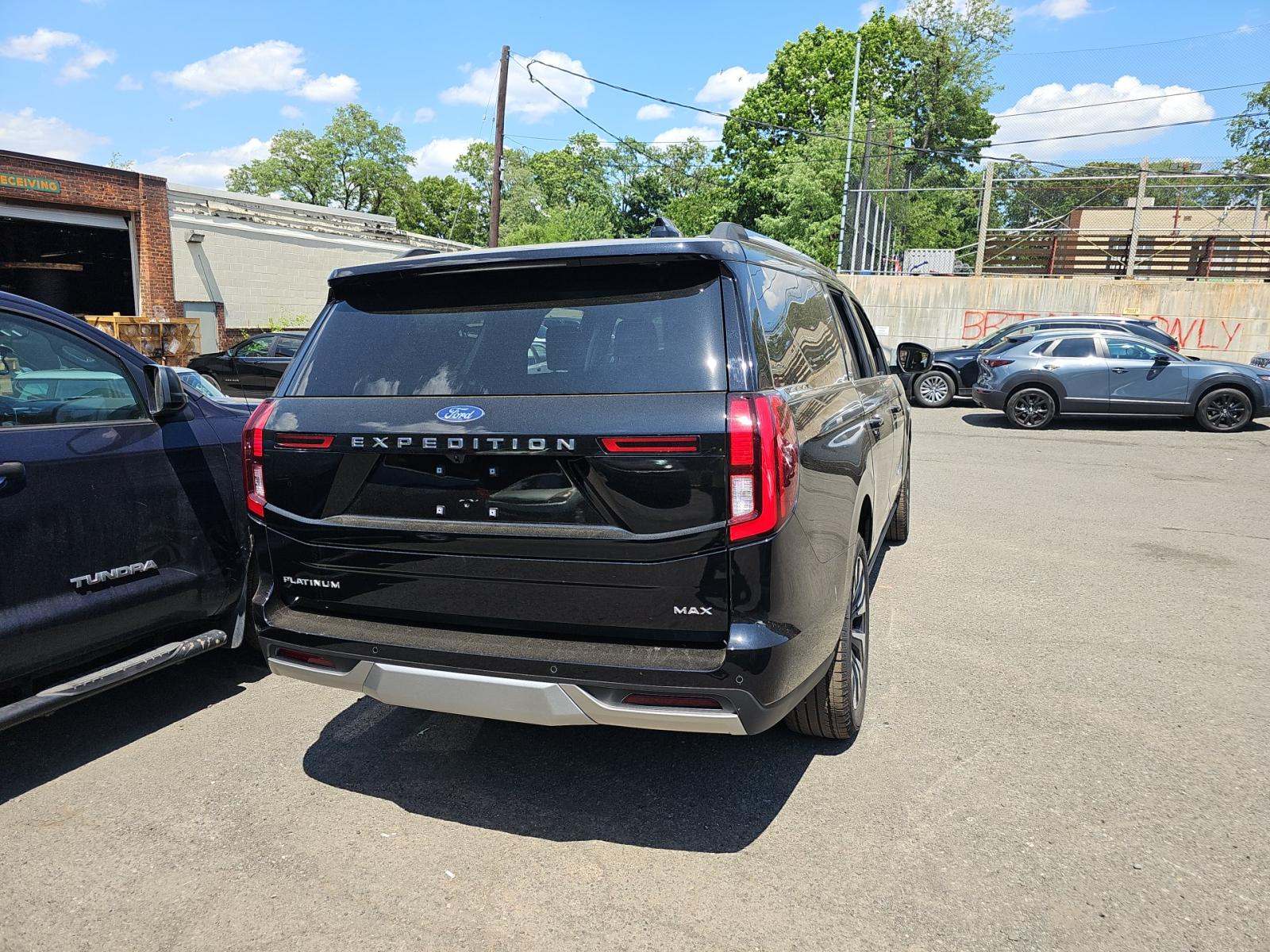 FORD EXPEDITION MAX - 3