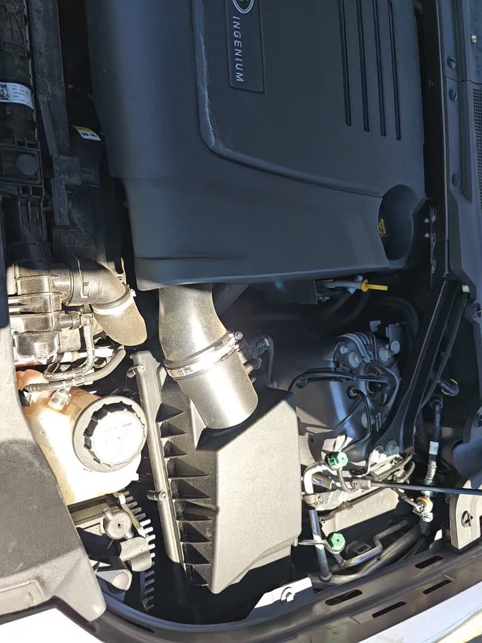 2022 Land Rover Defender 110 S AWD
