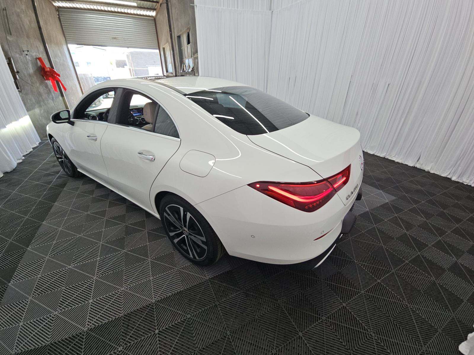 MERCEDES-BENZ CLA - 2