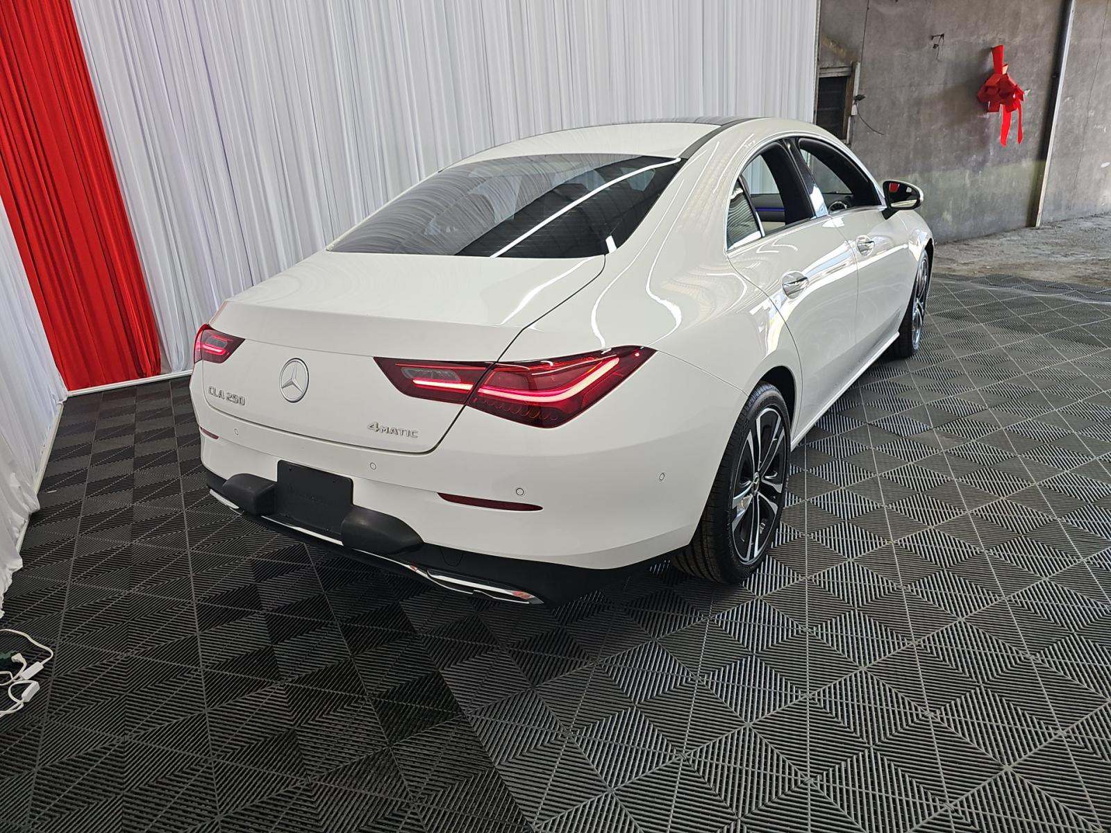 MERCEDES-BENZ CLA - 3
