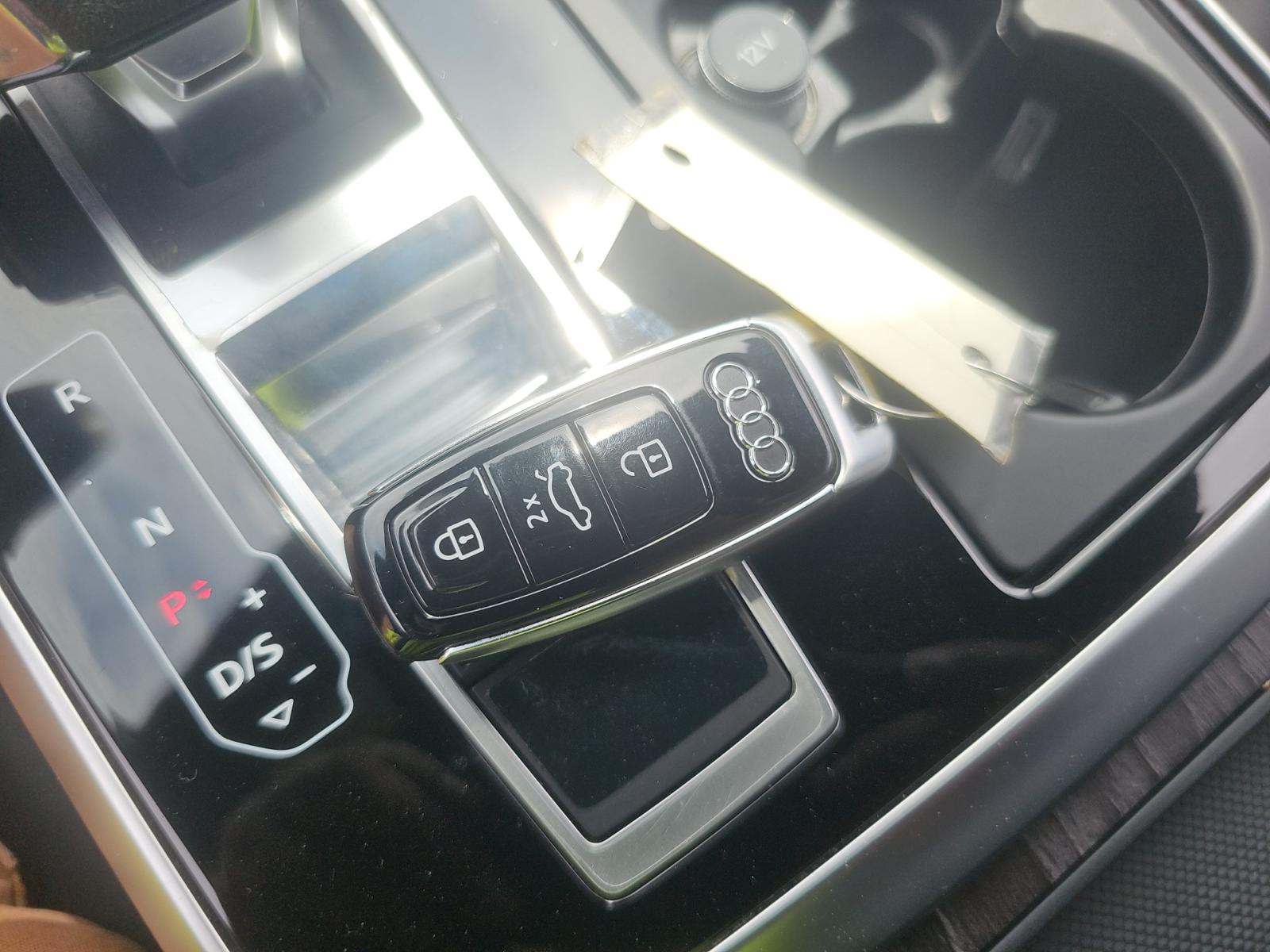 2021 Audi Q8 Premium Plus AWD
