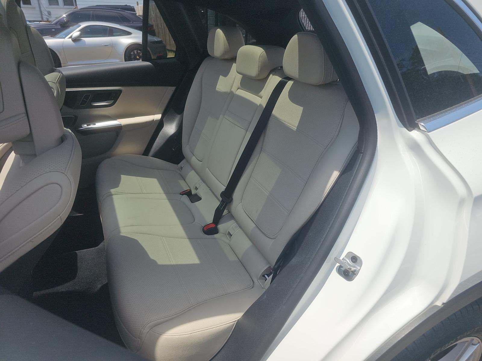 2023 Mercedes-Benz GLC GLC 300 AWD