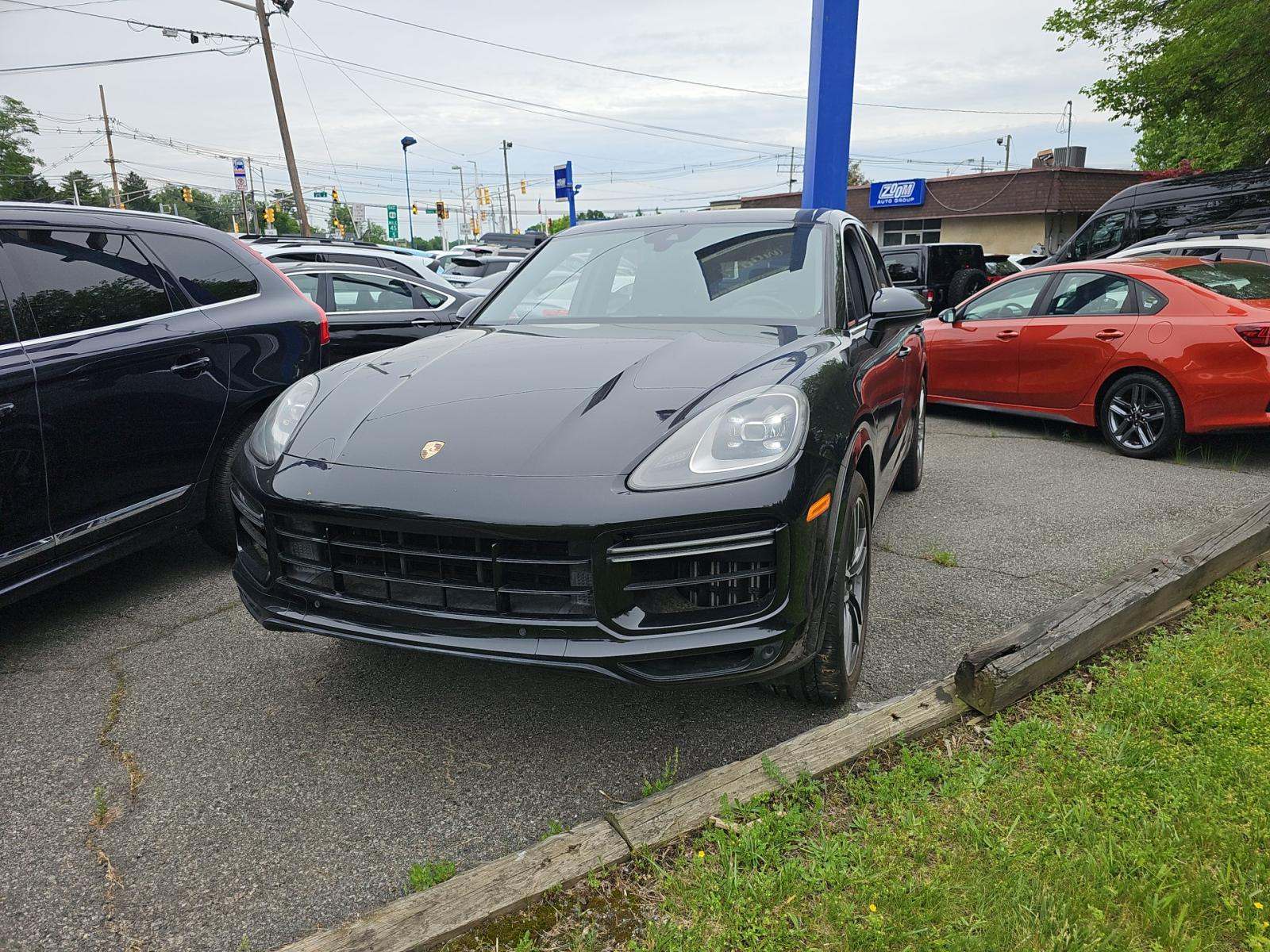 PORSCHE CAYENNE - 1