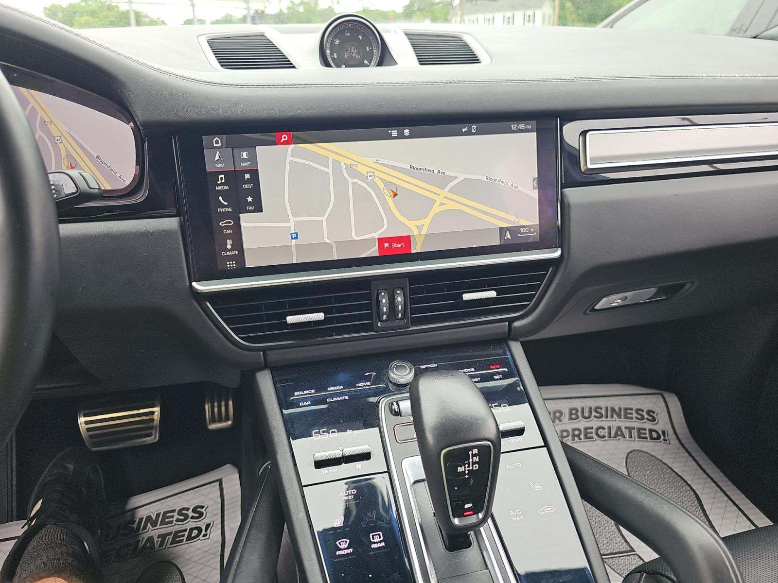 PORSCHE CAYENNE - 10