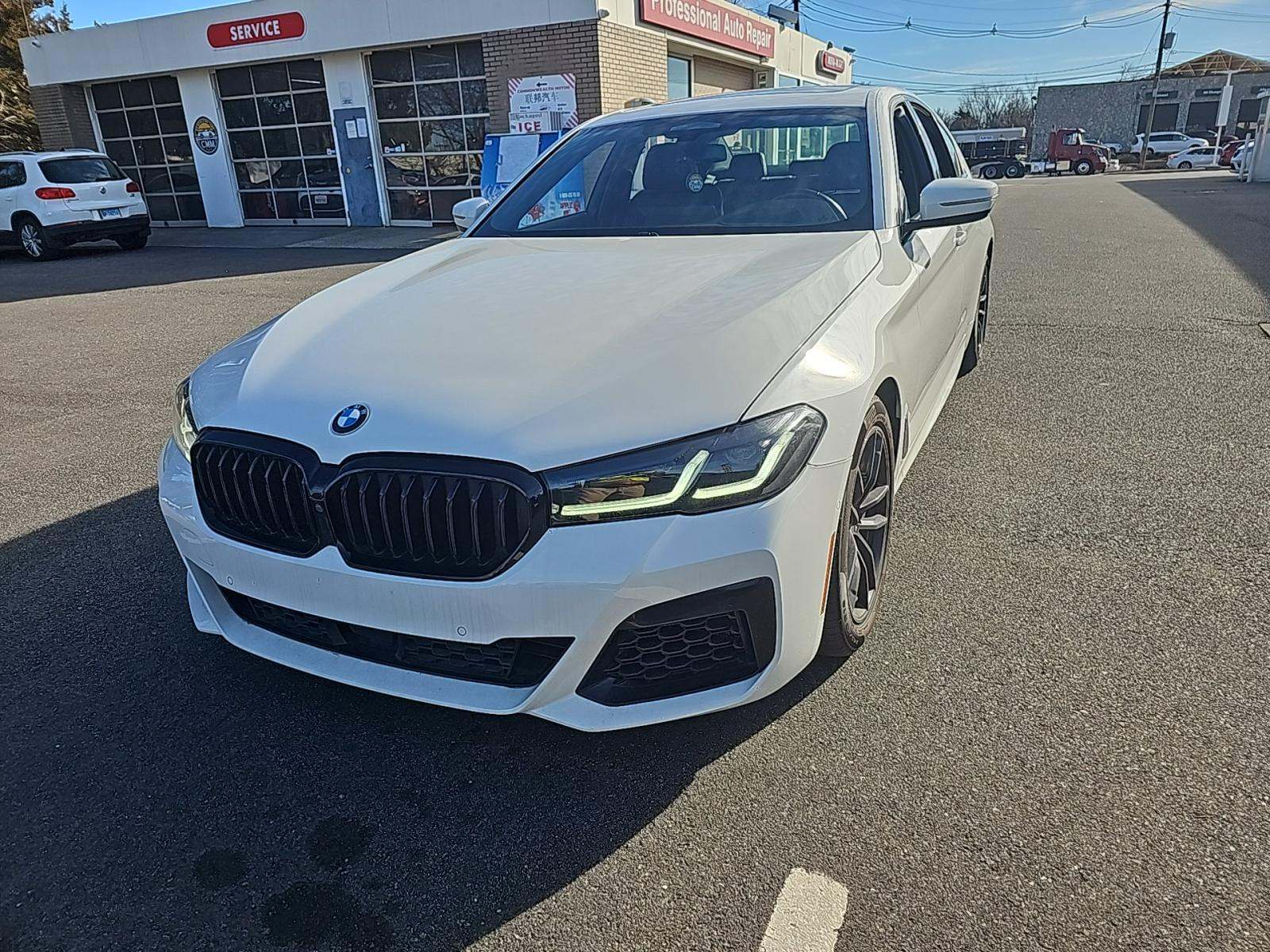 2022 BMW 5 Series Sedan M550i xDrive