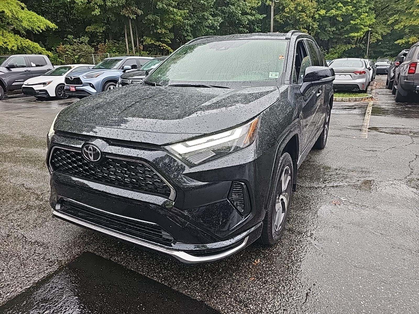 2025 Toyota RAV4 Plug-In Hybrid SE AWD