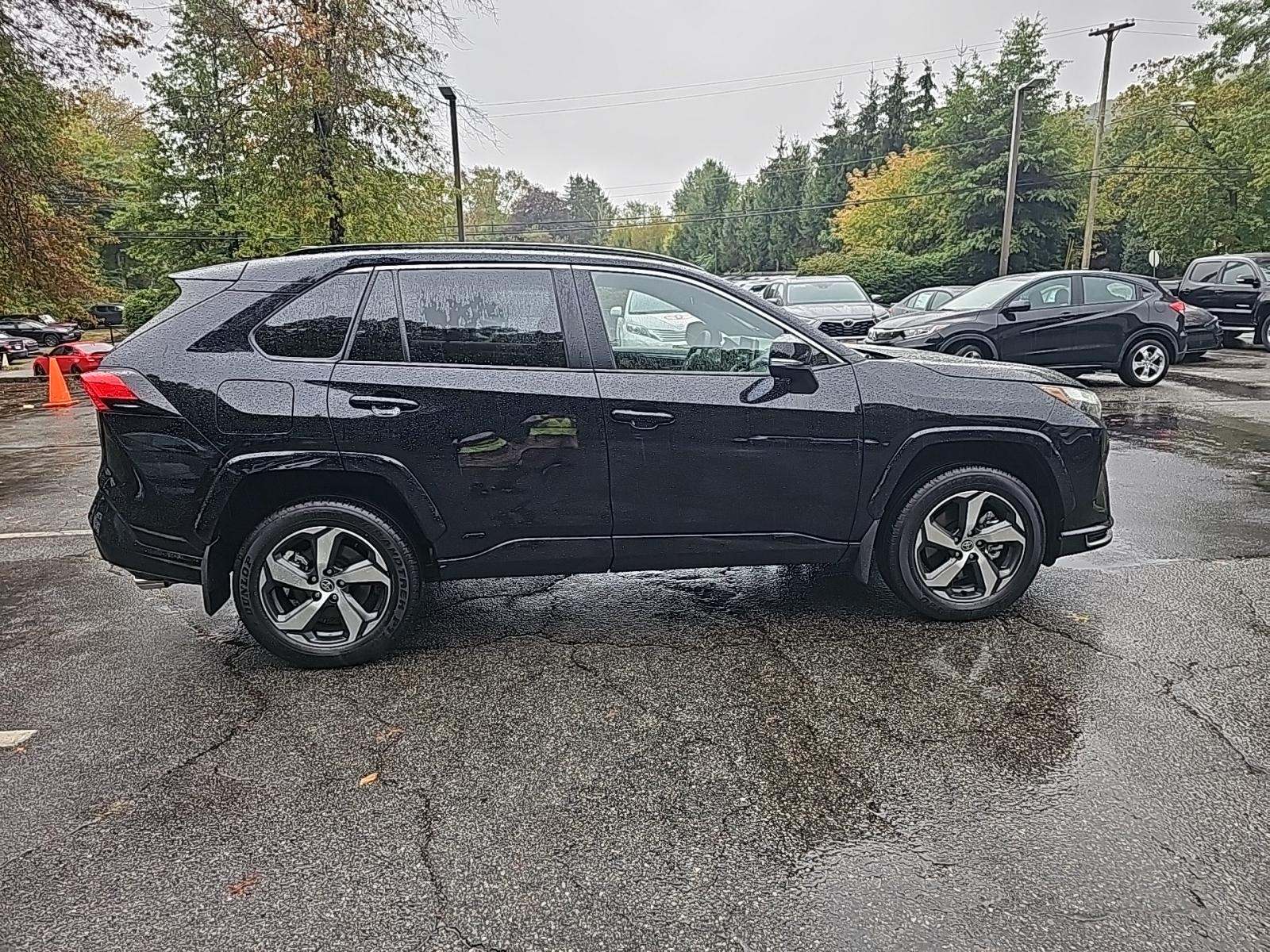 2025 Toyota RAV4 Plug-In Hybrid SE AWD
