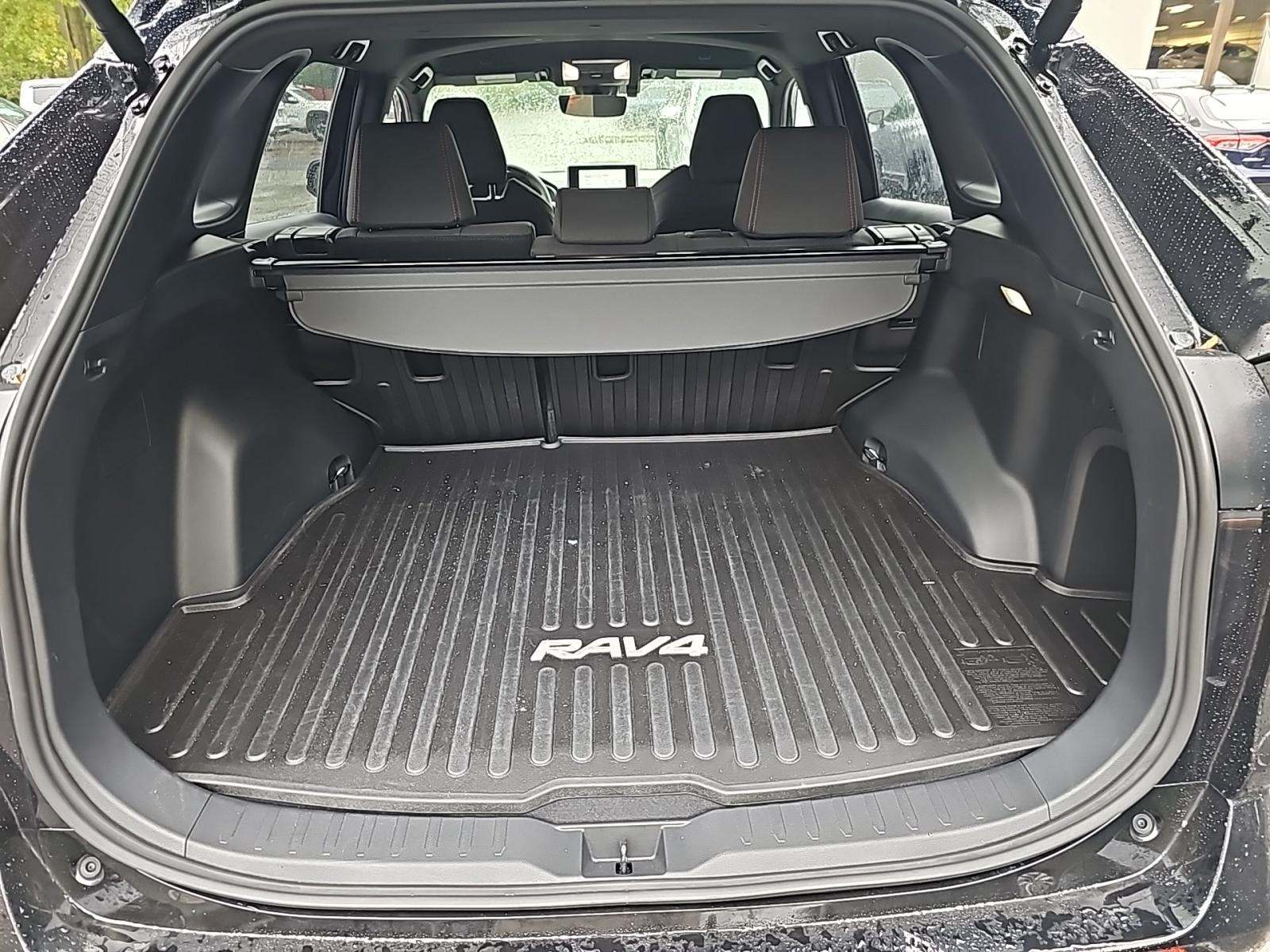 2025 Toyota RAV4 Plug-In Hybrid SE AWD