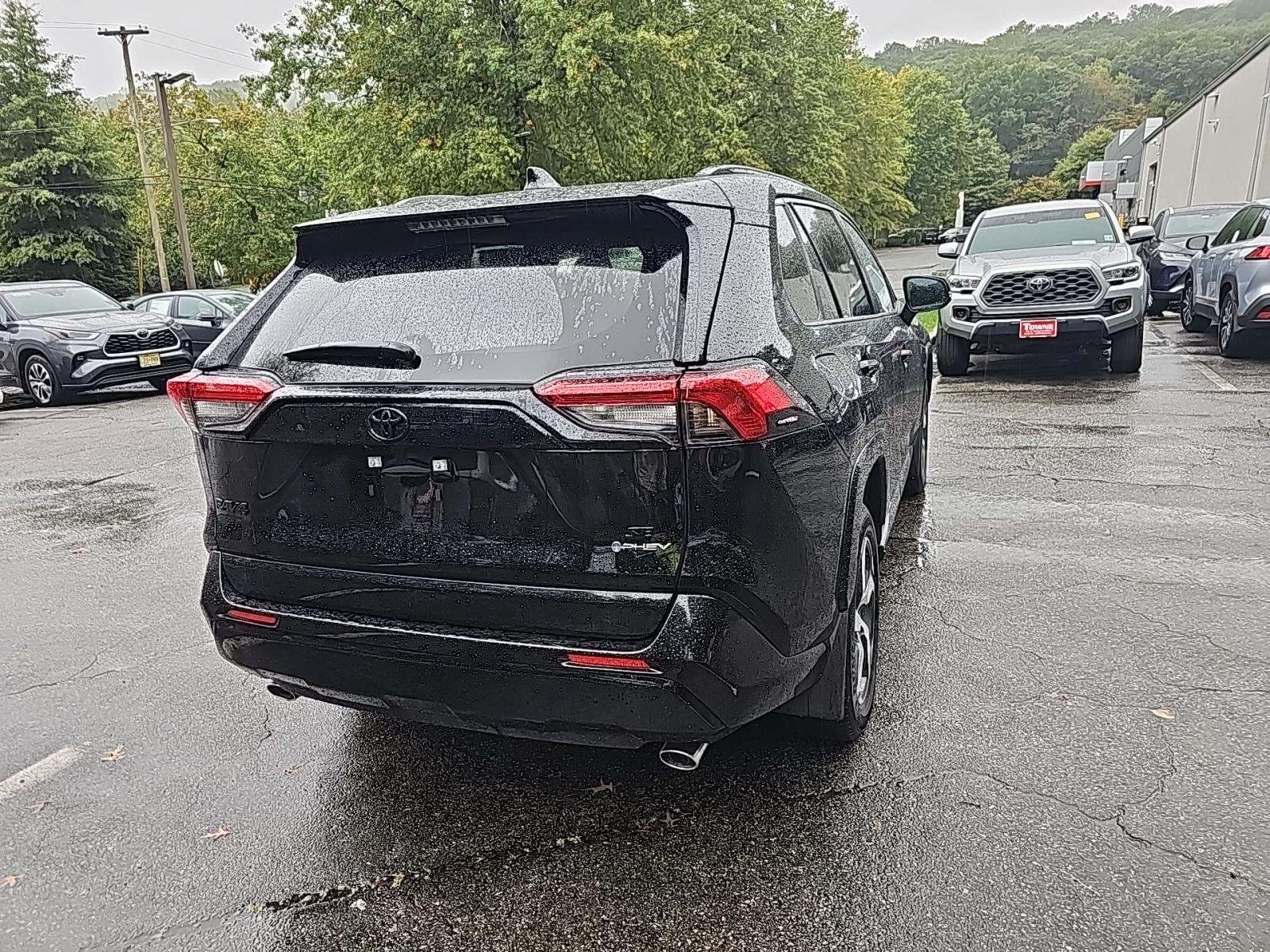 2025 Toyota RAV4 Plug-In Hybrid SE AWD