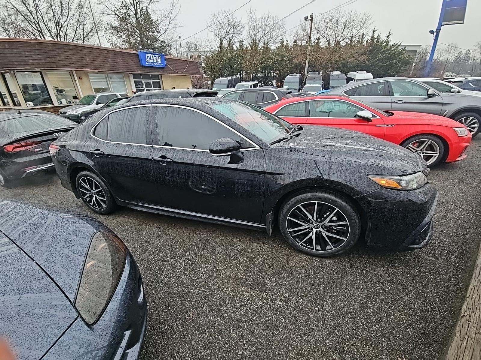 2023 Toyota Camry SE AWD
