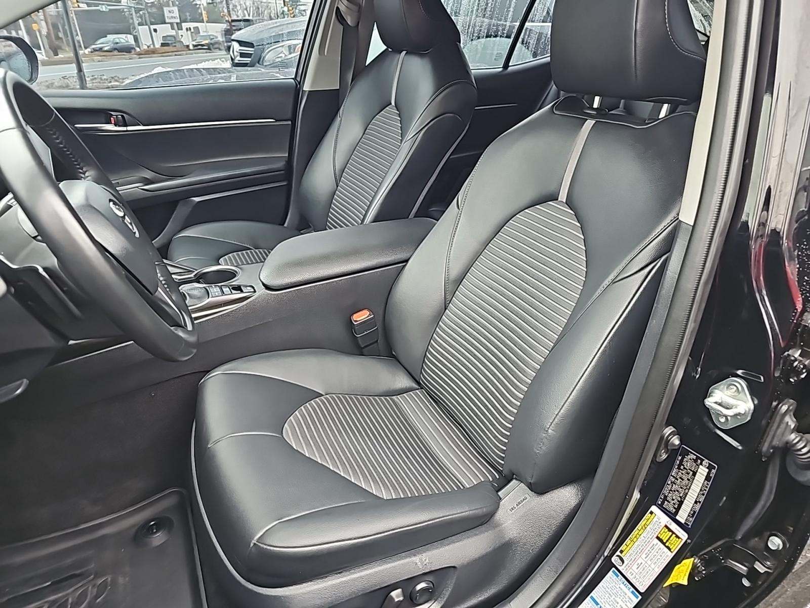 2023 Toyota Camry SE AWD