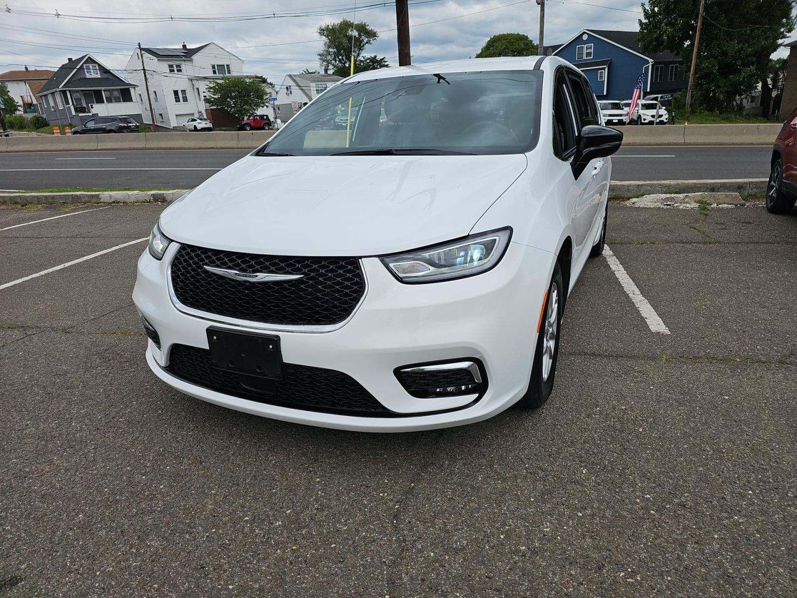 2025 Chrysler Pacifica Select FWD