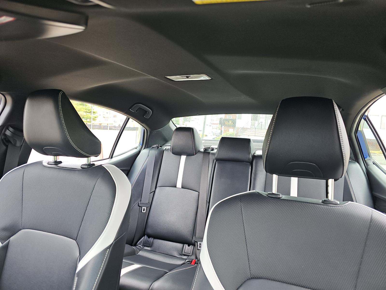 2025 Toyota Camry SE FWD