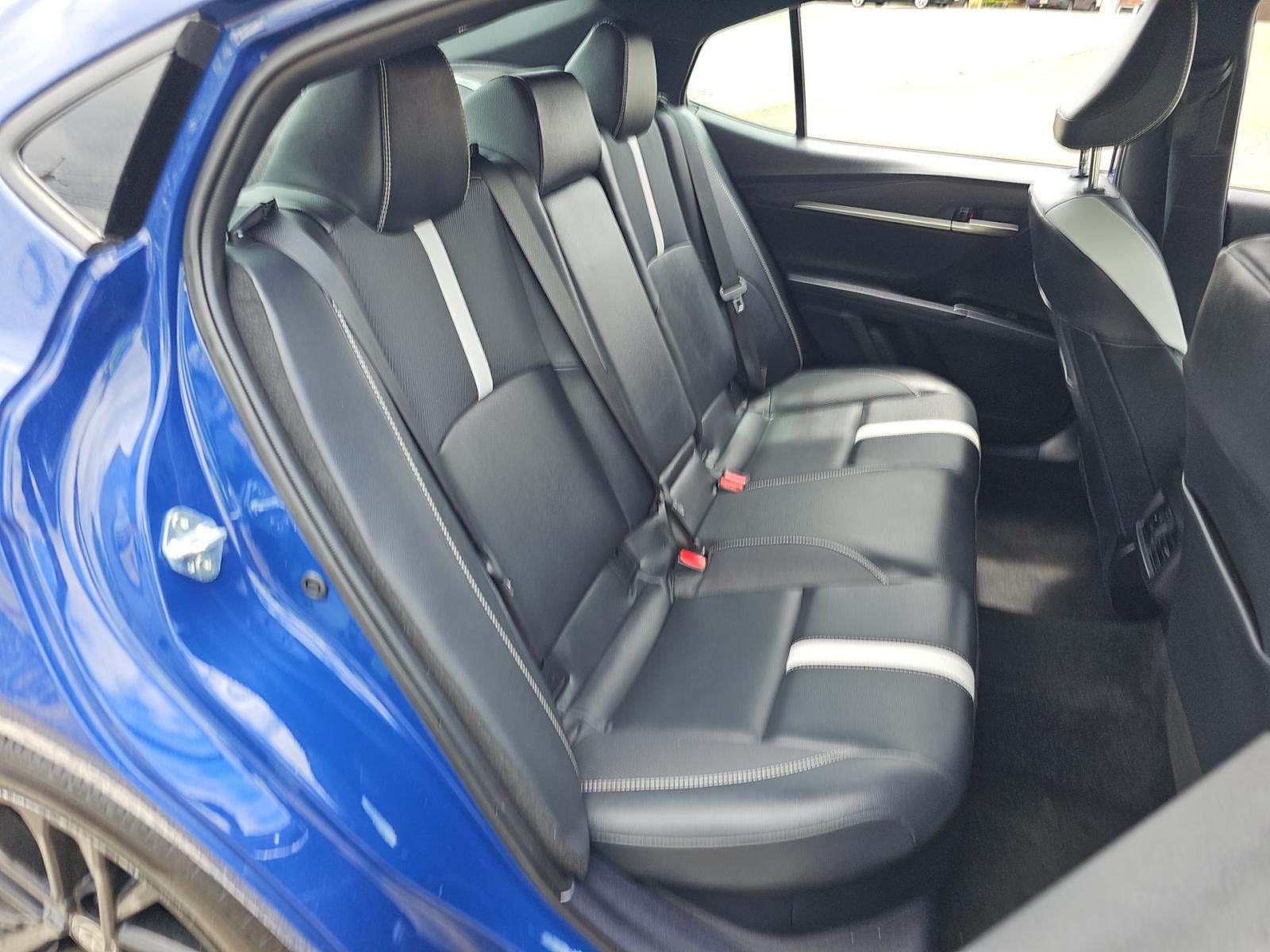 2025 Toyota Camry SE FWD