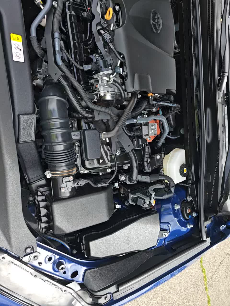 2025 Toyota Camry SE FWD
