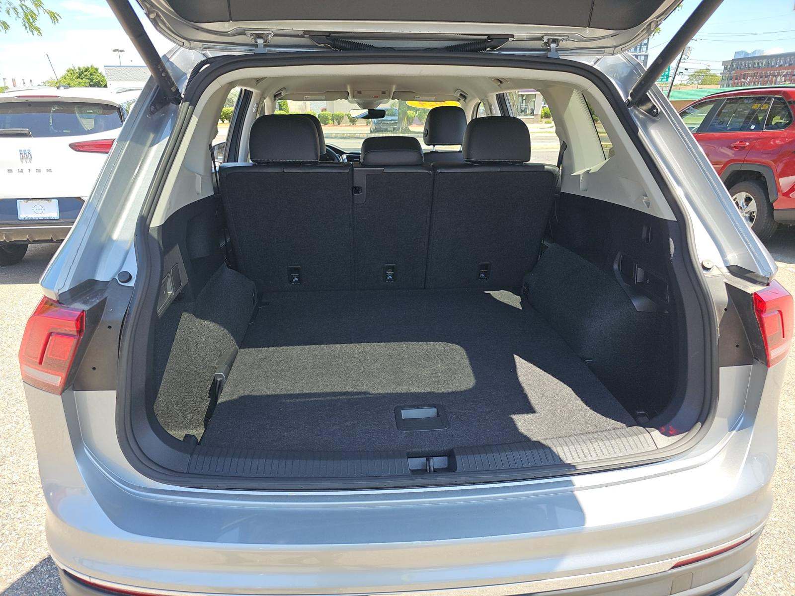 2024 Volkswagen Tiguan 2.0T SE AWD