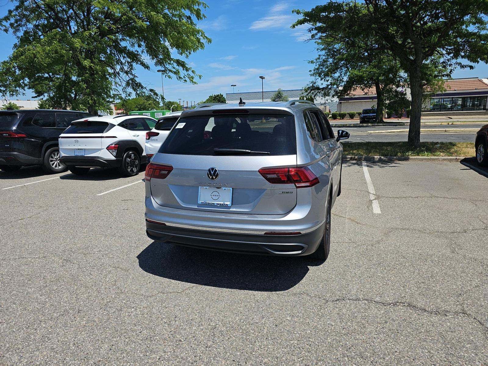 2024 Volkswagen Tiguan 2.0T SE AWD