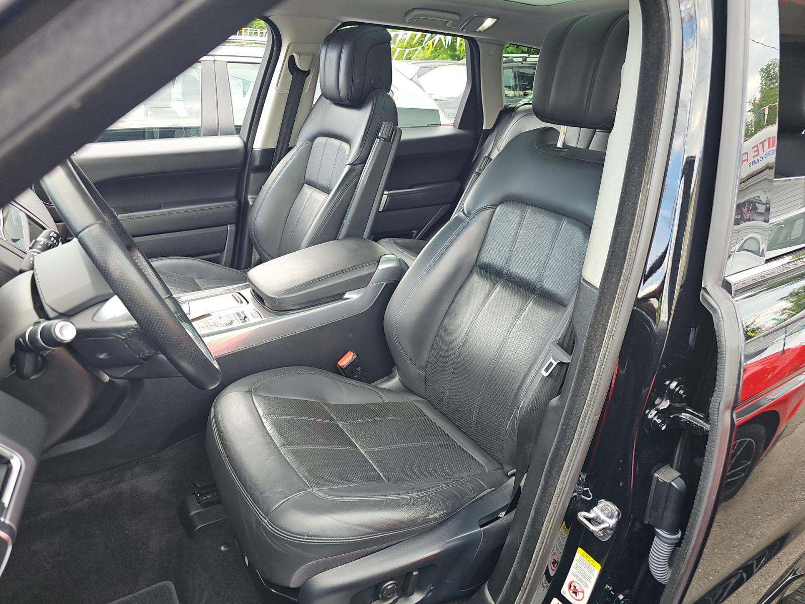 2020 Land Rover Range Rover Sport HSE AWD