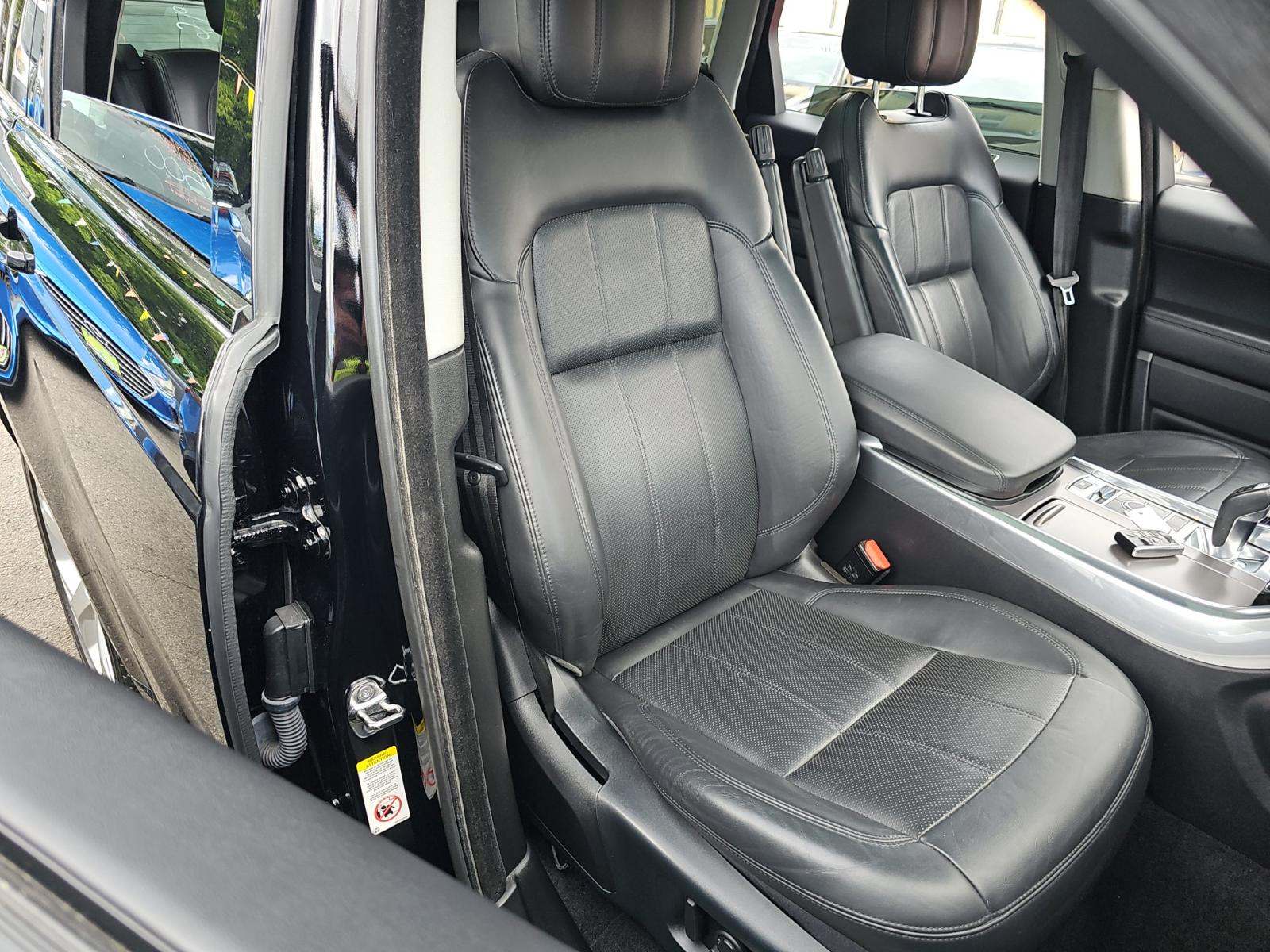 2020 Land Rover Range Rover Sport HSE AWD