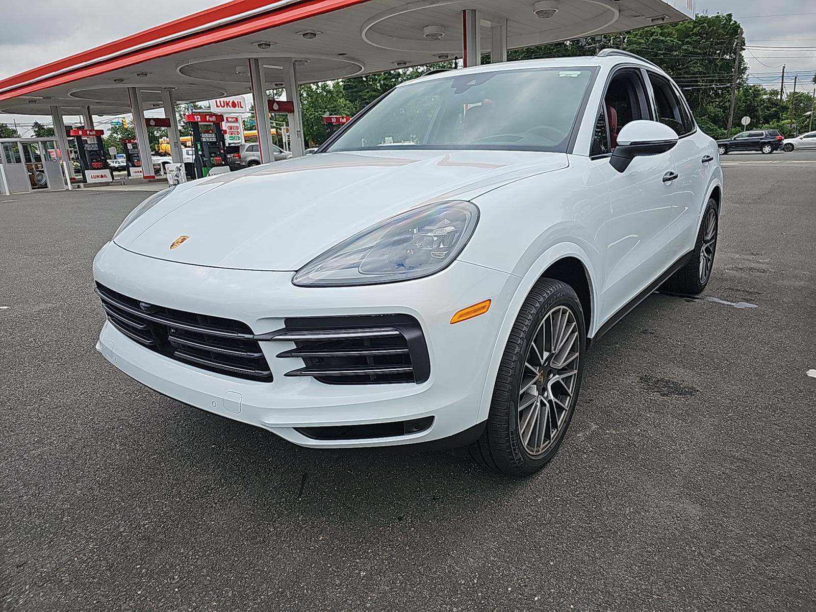 2023 Porsche Cayenne Platinum Edition