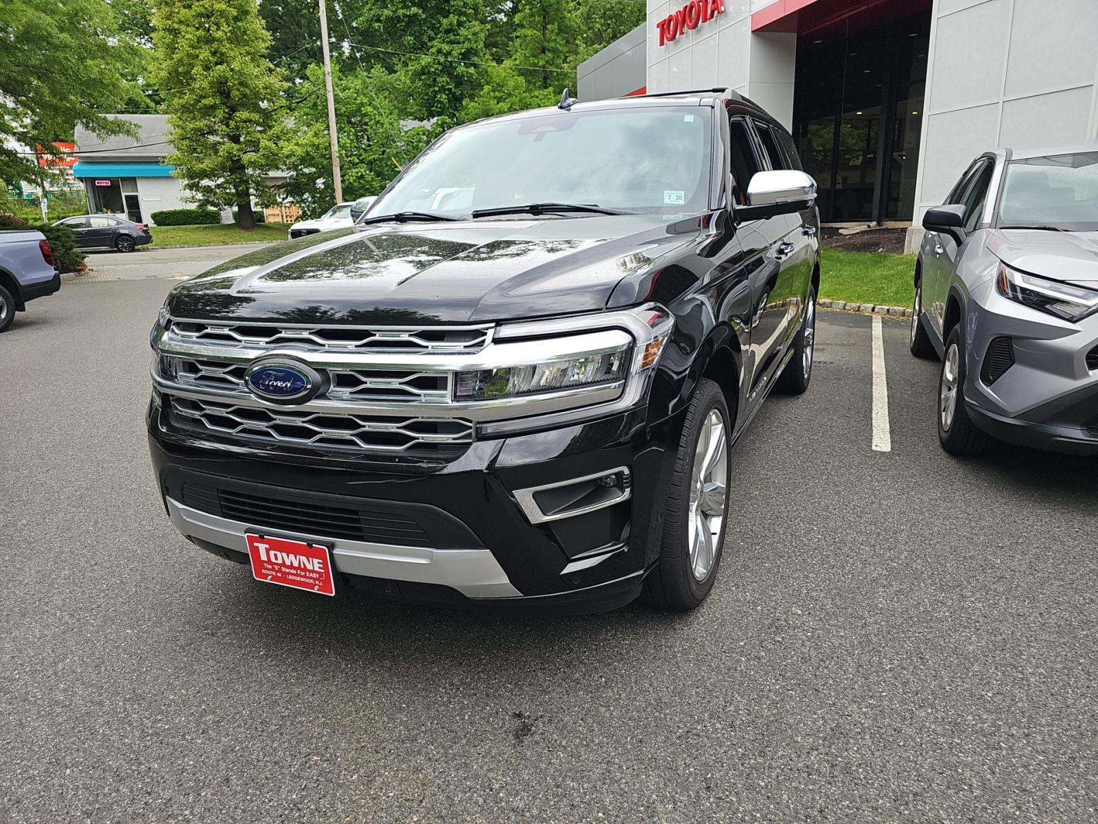 FORD EXPEDITION - 1