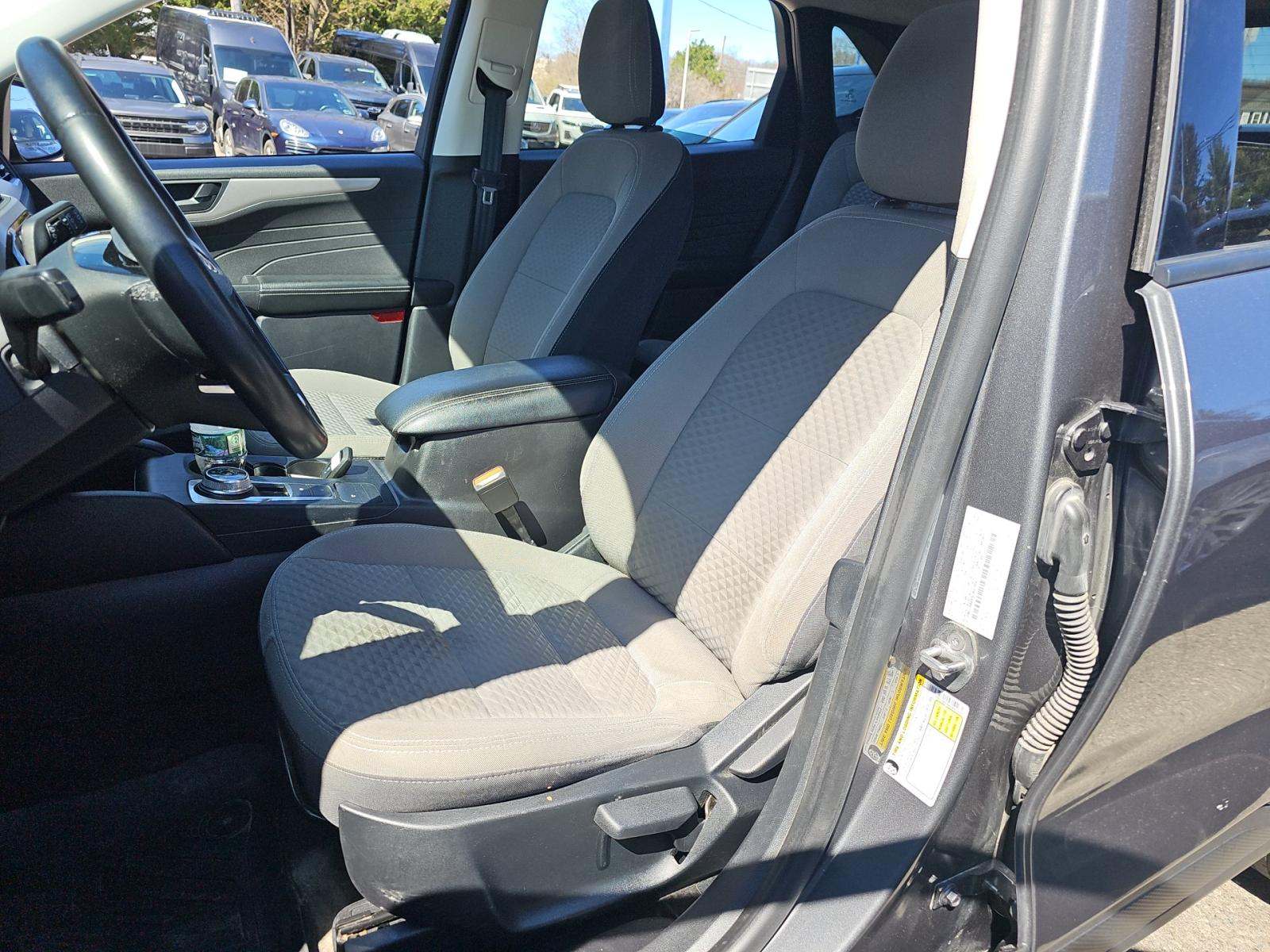 FORD ESCAPE - 6