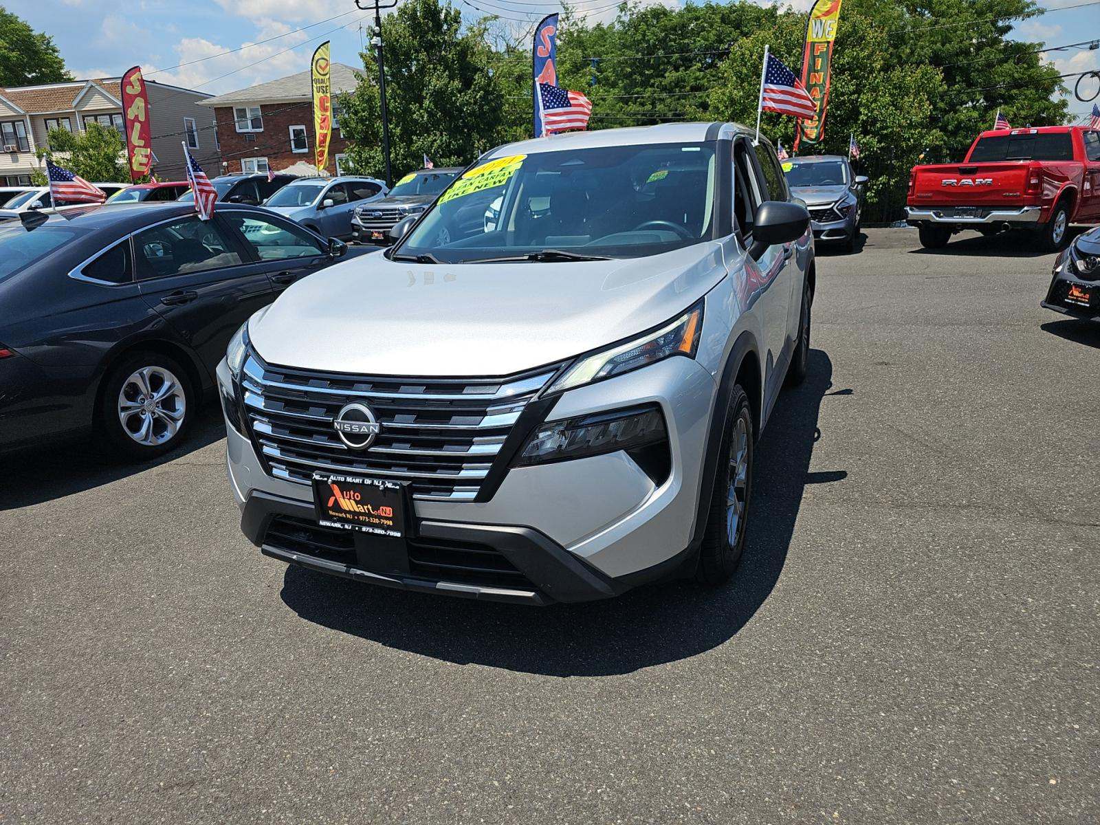 2024 Nissan Rogue S FWD