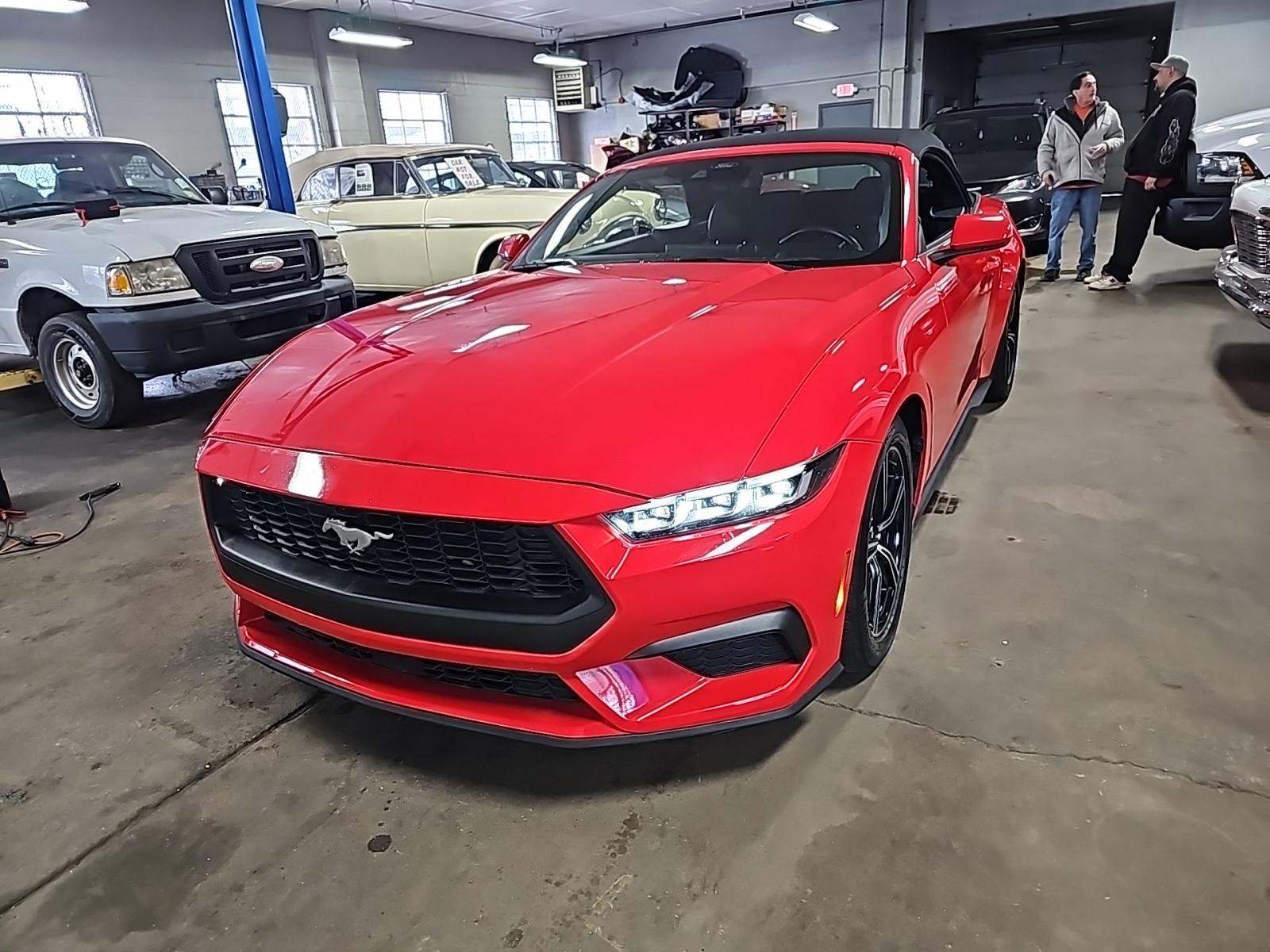 2024 Ford Mustang EcoBoost RWD