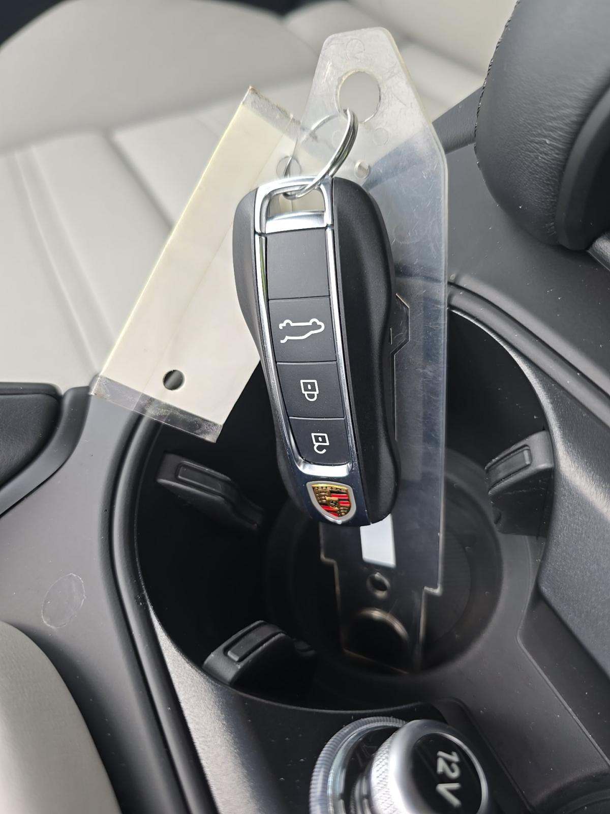 PORSCHE CAYENNE - 4