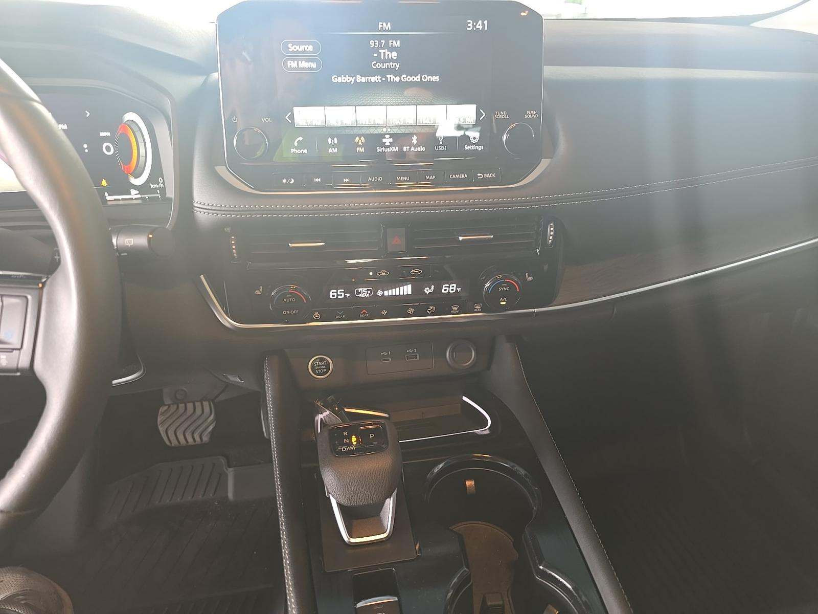 2023 Nissan Rogue Platinum FWD