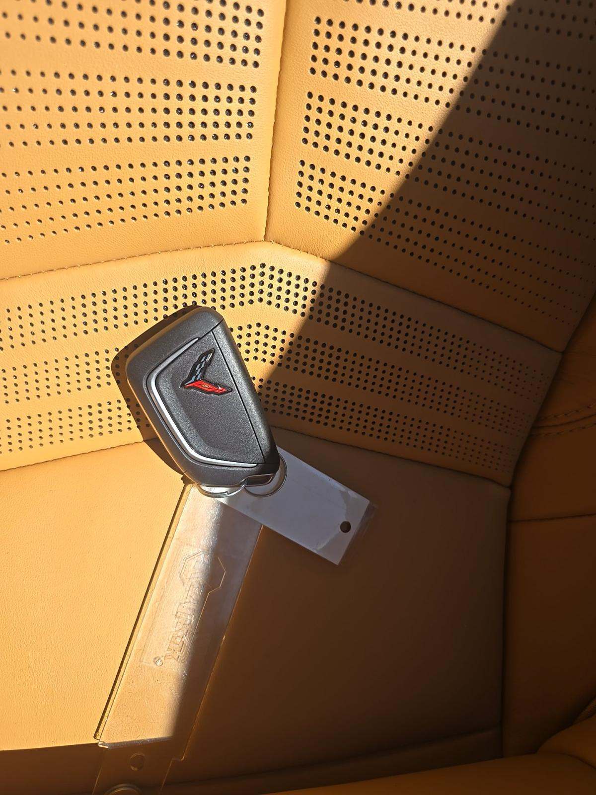 CHEVROLET CORVETTE - 4