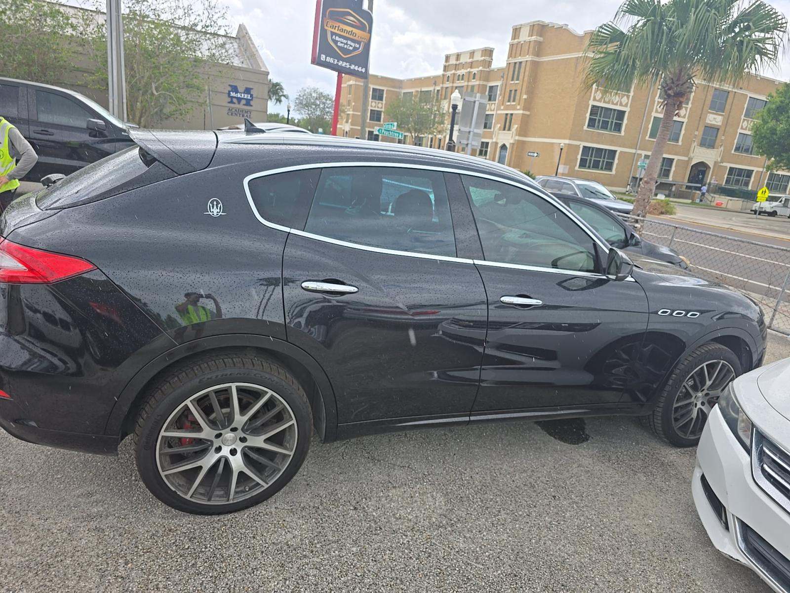 2017 Maserati Levante S AWD