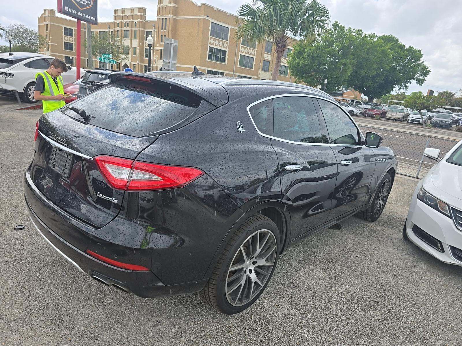 2017 Maserati Levante S AWD