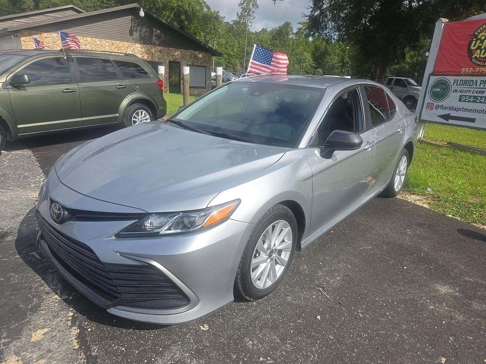 2021 Toyota Camry LE FWD