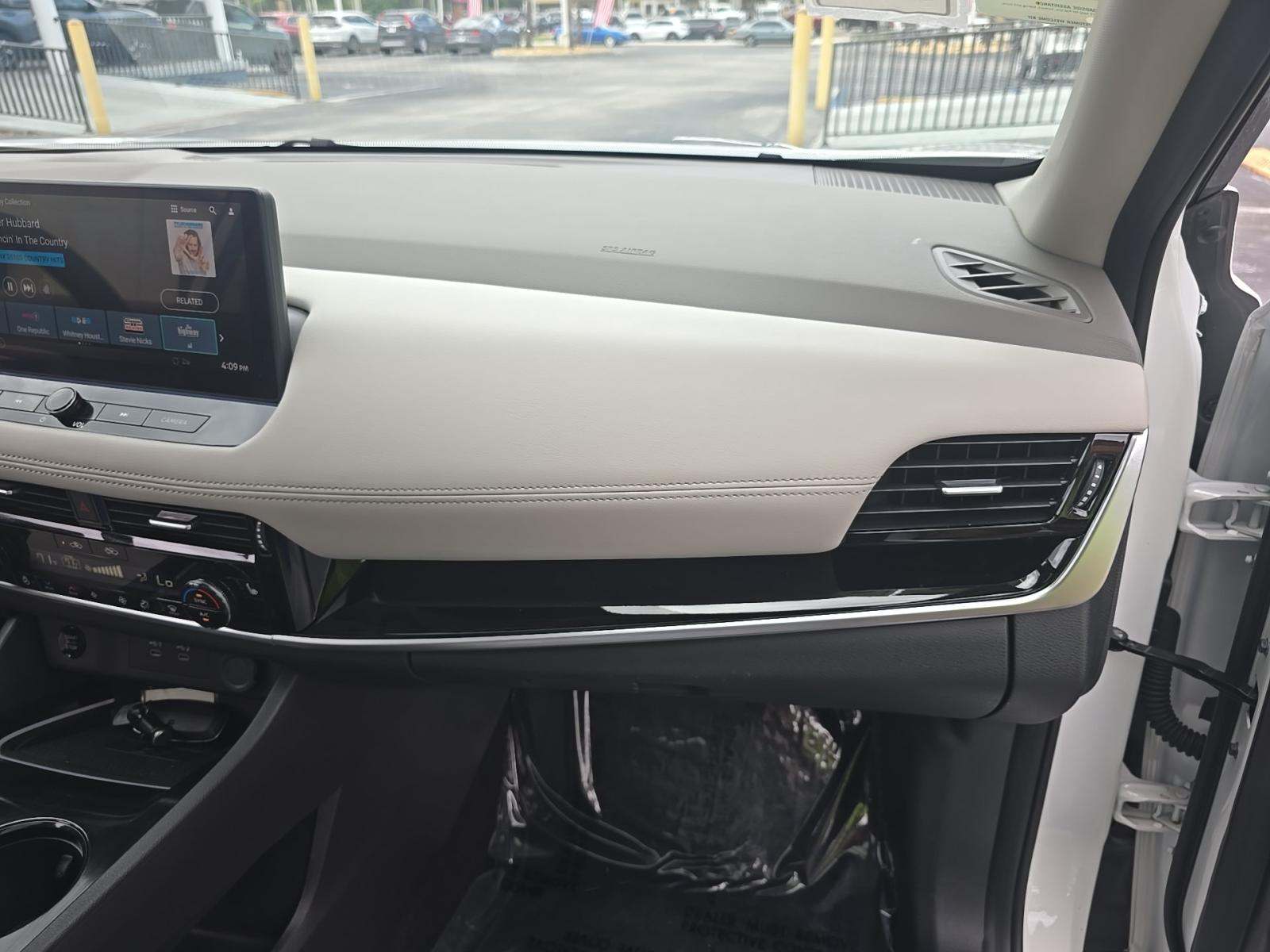 2025 Nissan Rogue SL AWD