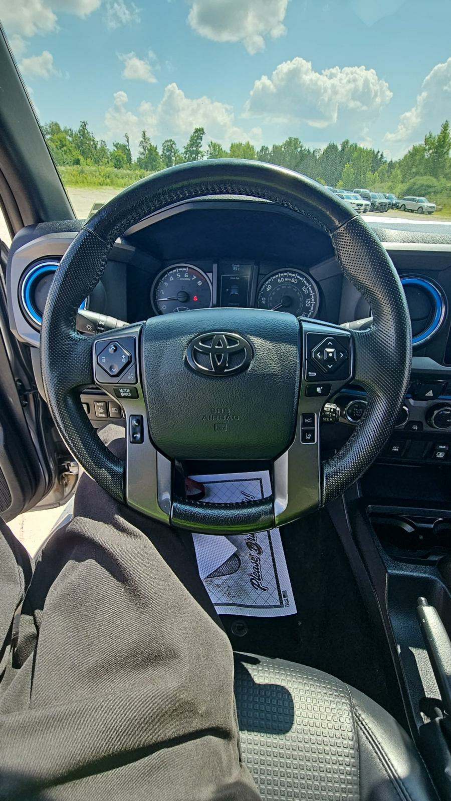 2018 Toyota Tacoma SR5 AWD