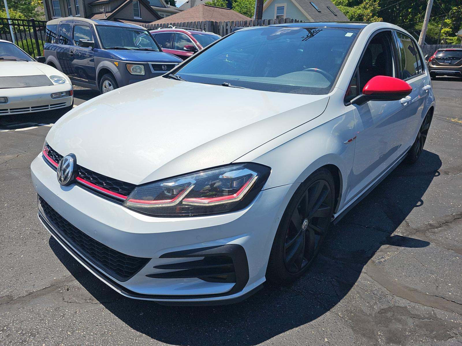 2019 Volkswagen Golf GTI 2.0T SE FWD
