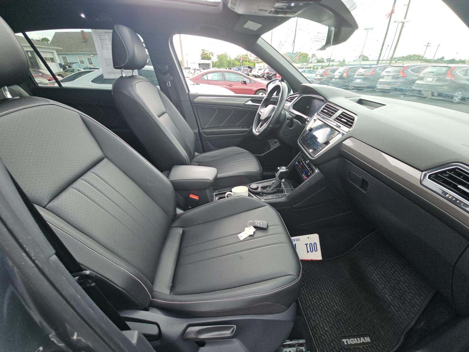 2022 Volkswagen Tiguan 2.0T SE R-Line Black AWD