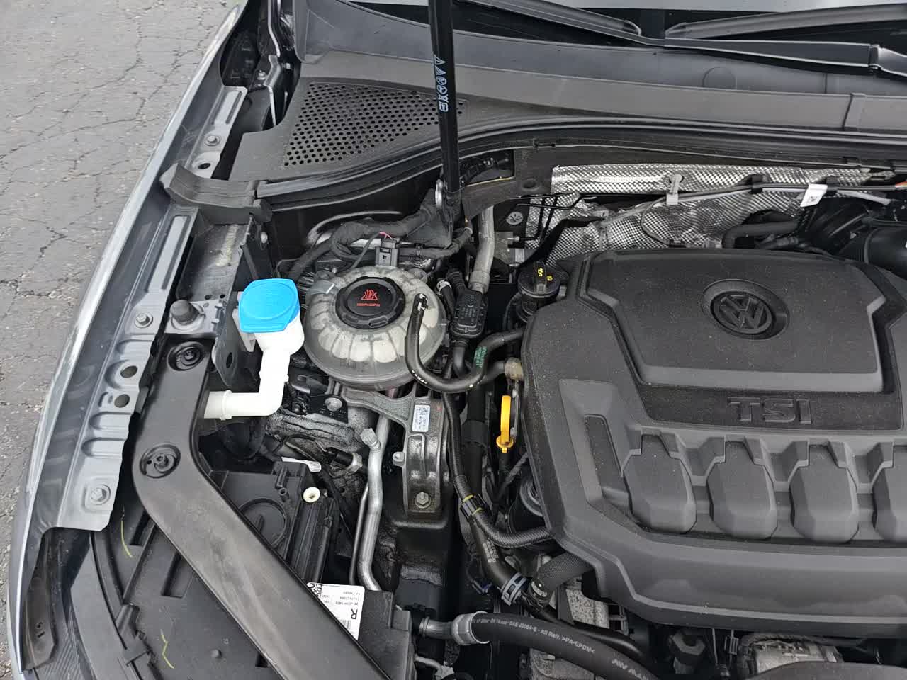 2022 Volkswagen Tiguan 2.0T SE R-Line Black AWD