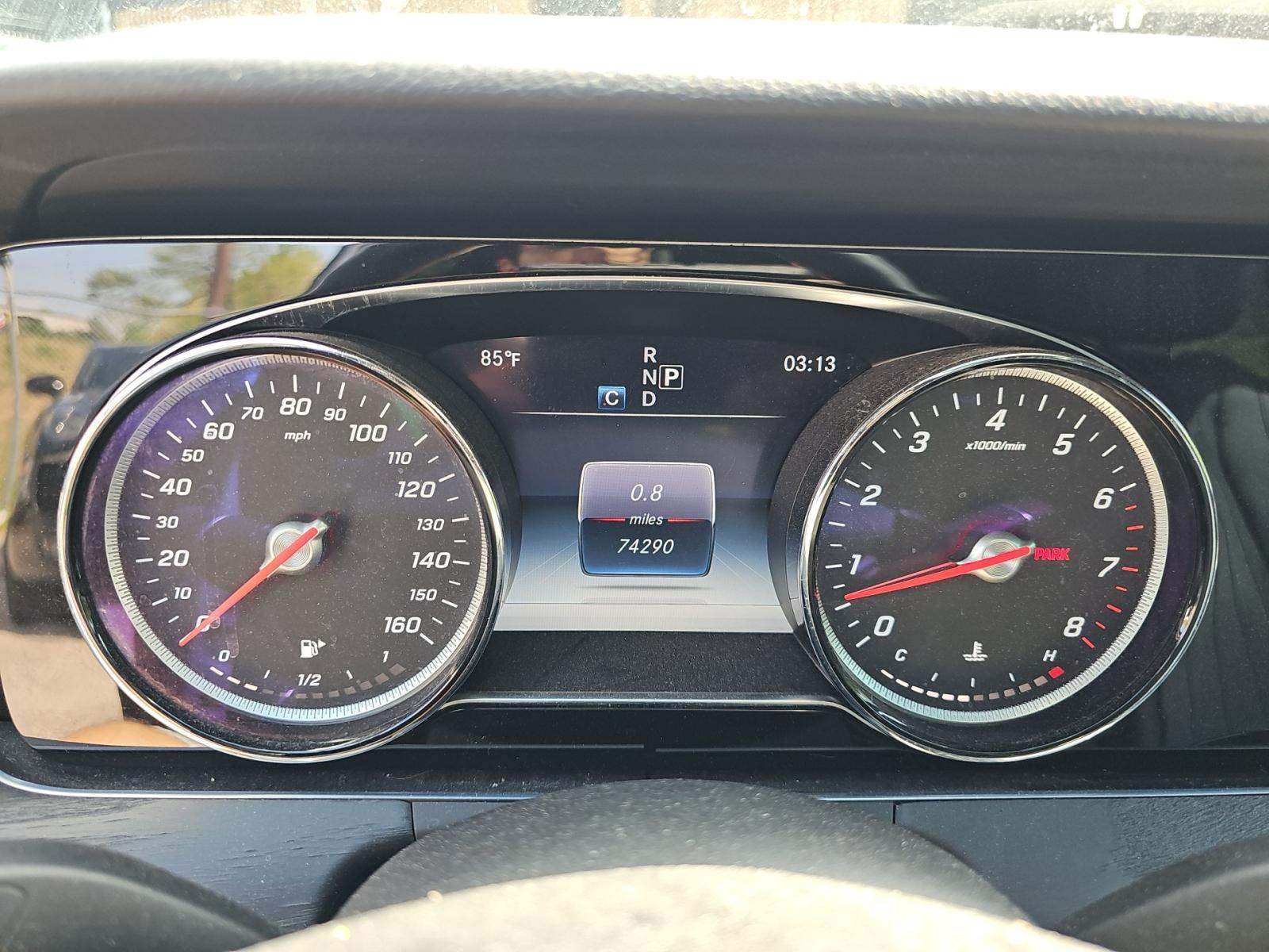 MERCEDES-BENZ E-CLASS - 9