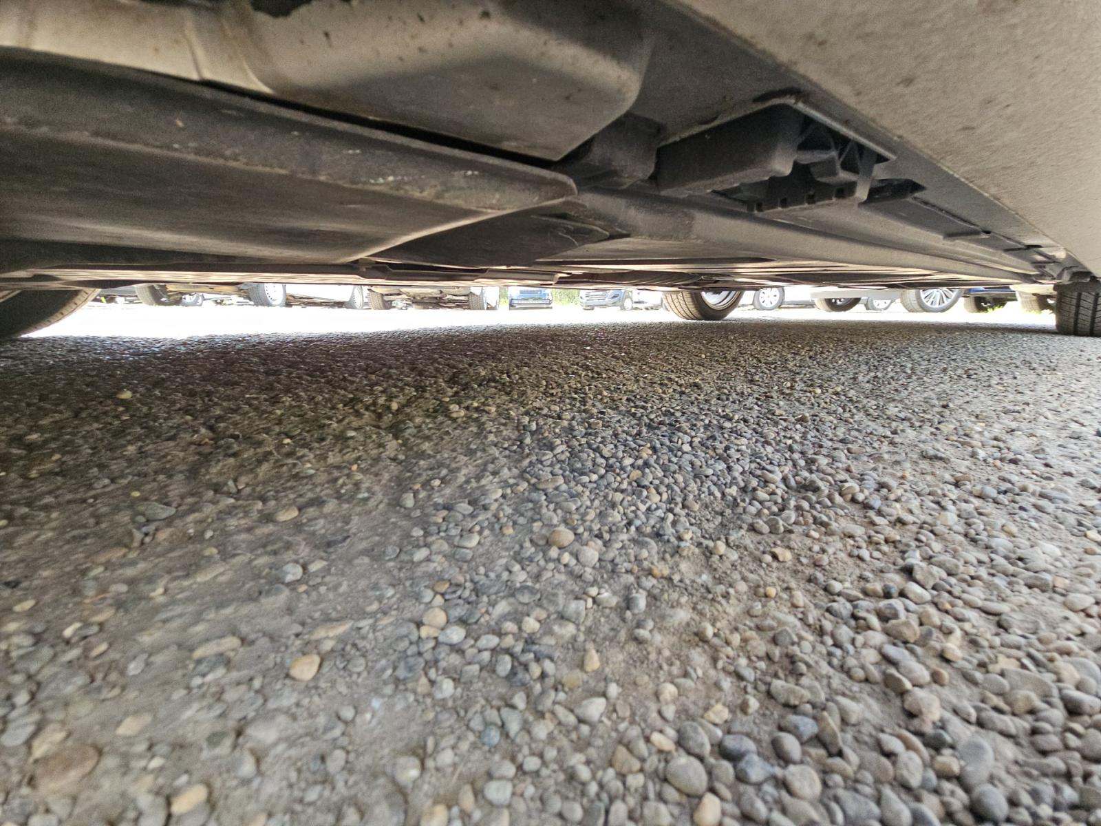 MERCEDES-BENZ E-CLASS - 7