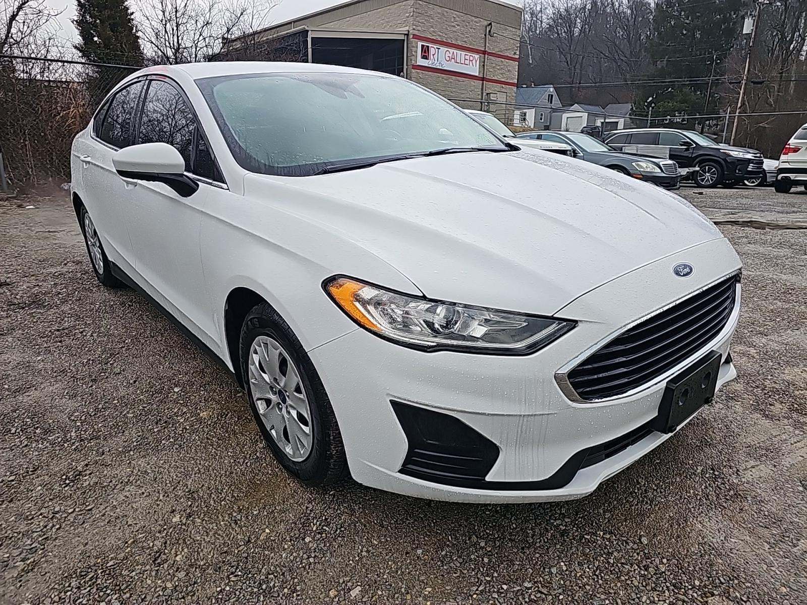 FORD FUSION - 4