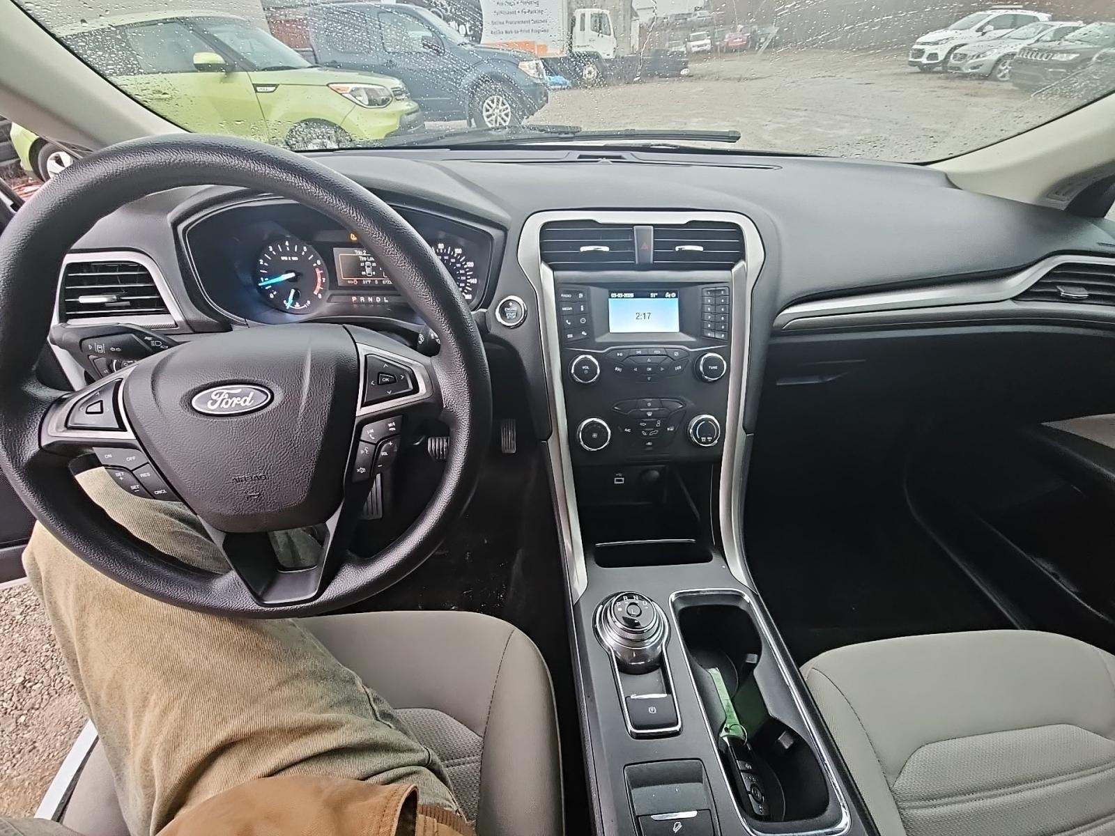 FORD FUSION - 10