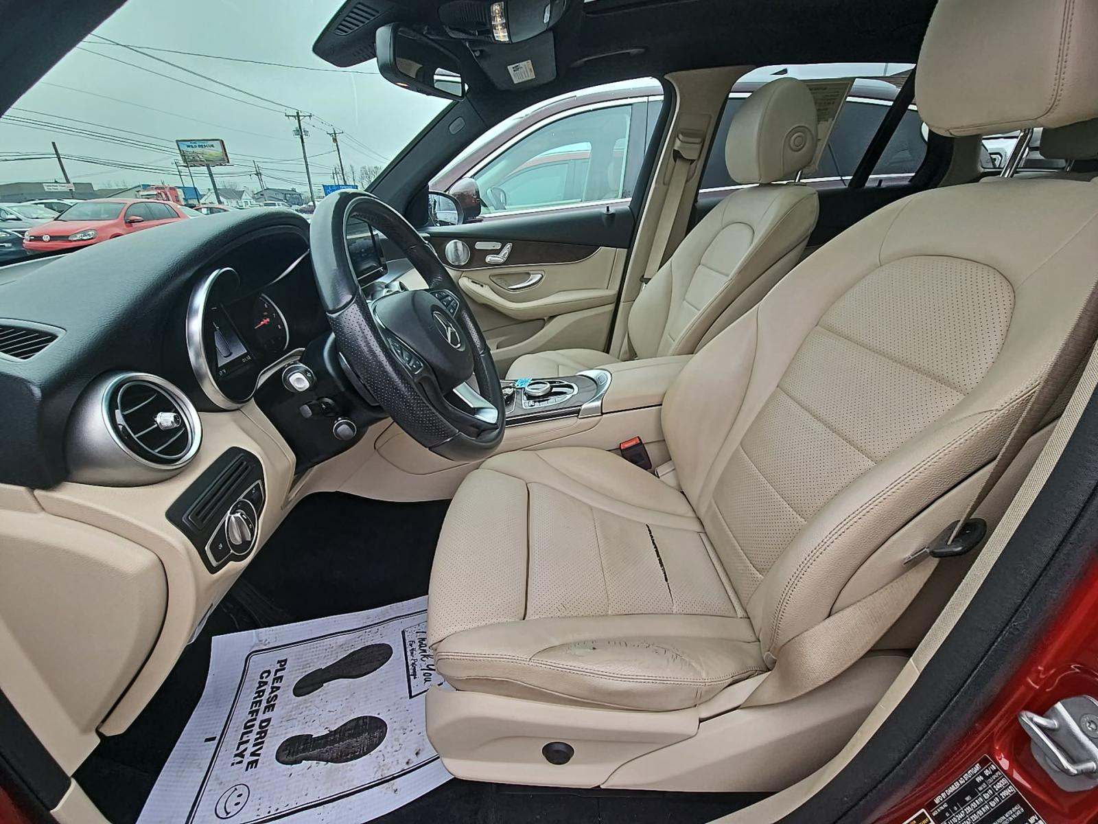 2018 Mercedes-Benz GLC GLC 300 AWD