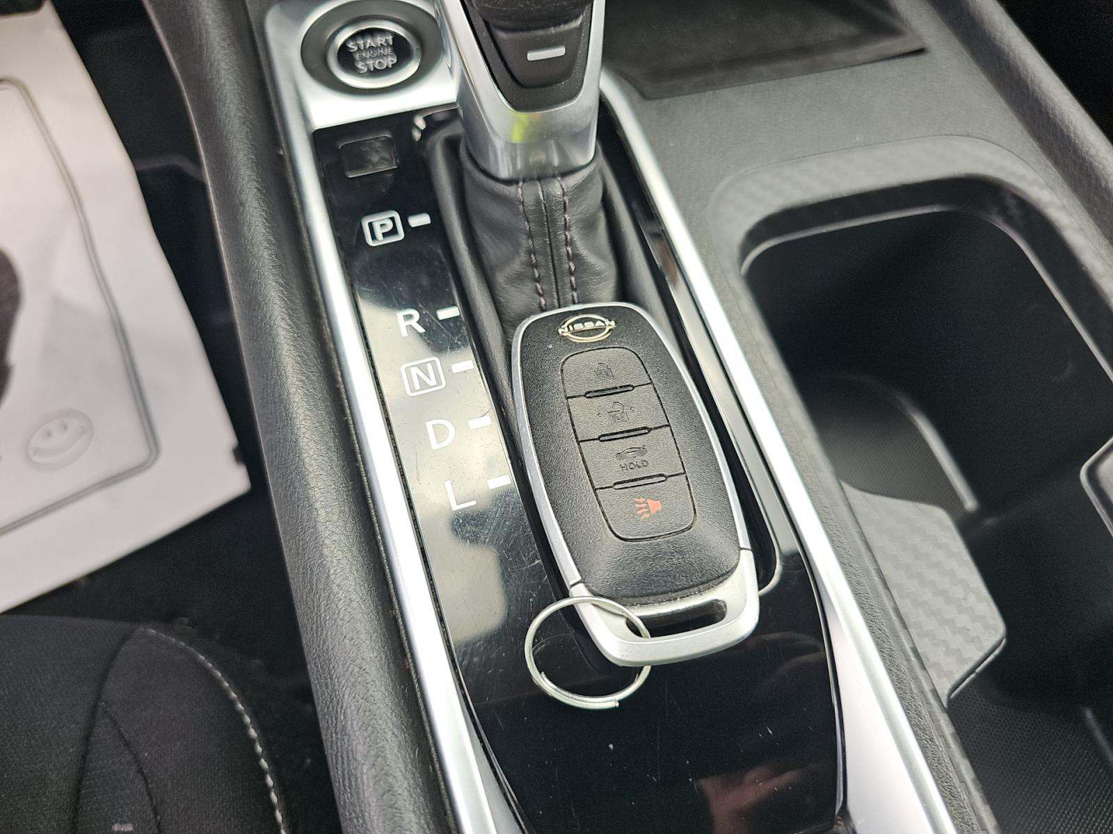 NISSAN SENTRA - 8