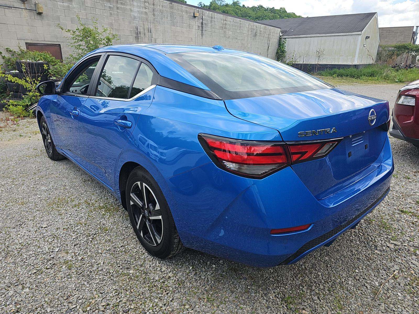 NISSAN SENTRA - 2