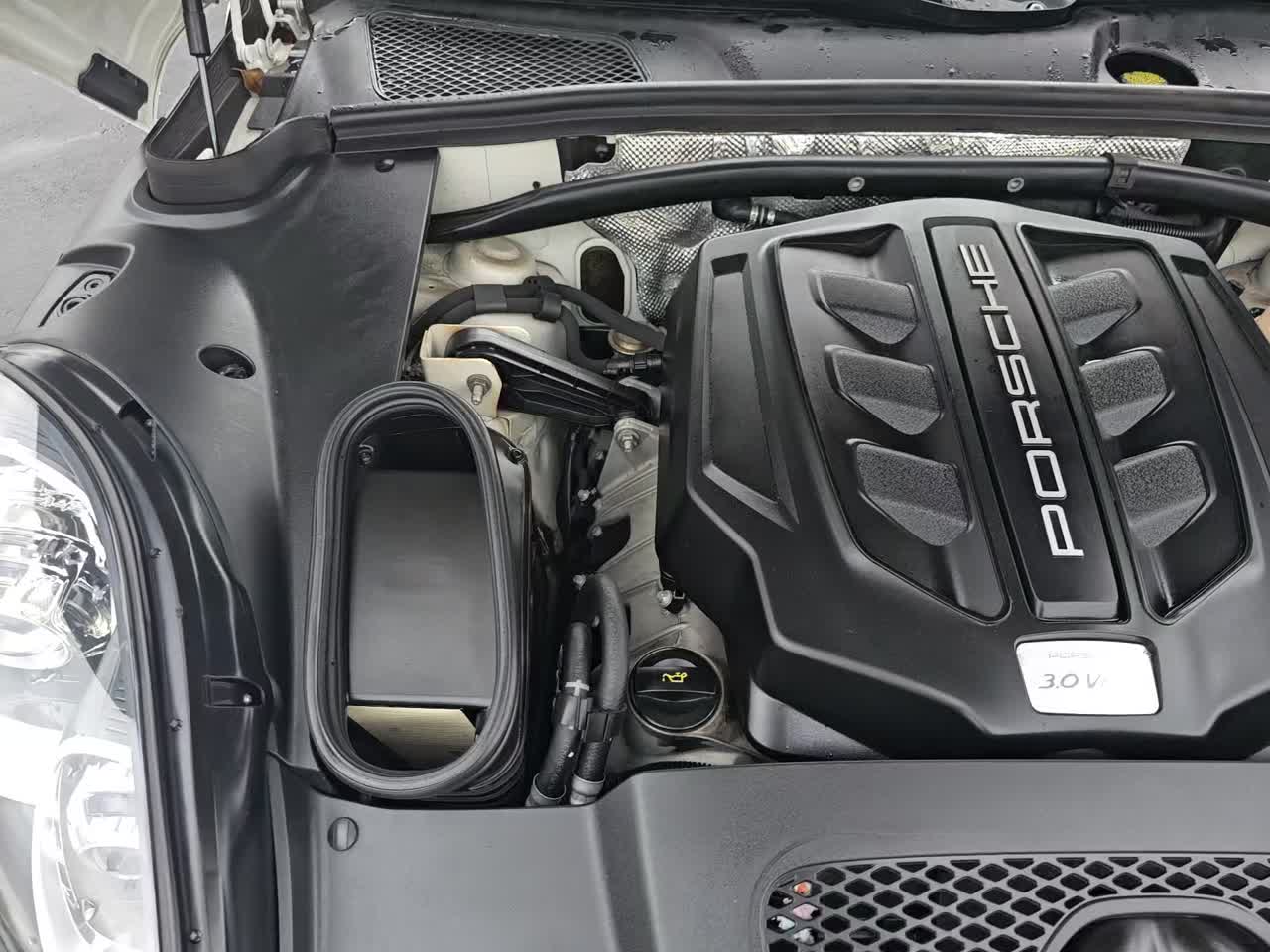 2017 Porsche Macan S AWD